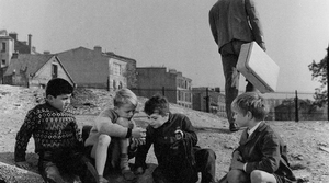 Rue des Cascades (Un Gosse de la Butte)