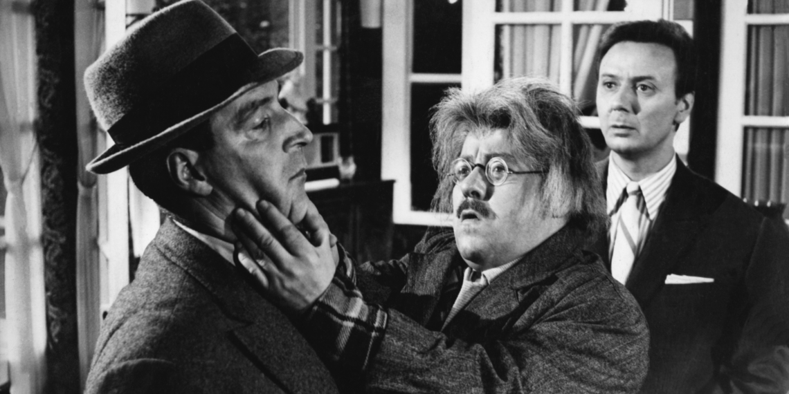 DES PISSENLITS PAR LA RACINE